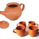 Handcrafted Mitti Clay Tea Kettle With Lid And Tea Cup Coffee Cup Set Handmade Earthen Clay Kulhad Kullar Chai Ke Cup Pack Of 4, Kettle 750 Ml, Cups 115 Ml Each