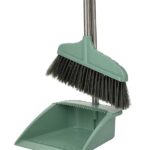 YW20-02 - 8021 sets of sweeps - Long Handled Foldable Upright Broom-Dustpan Set Windproof