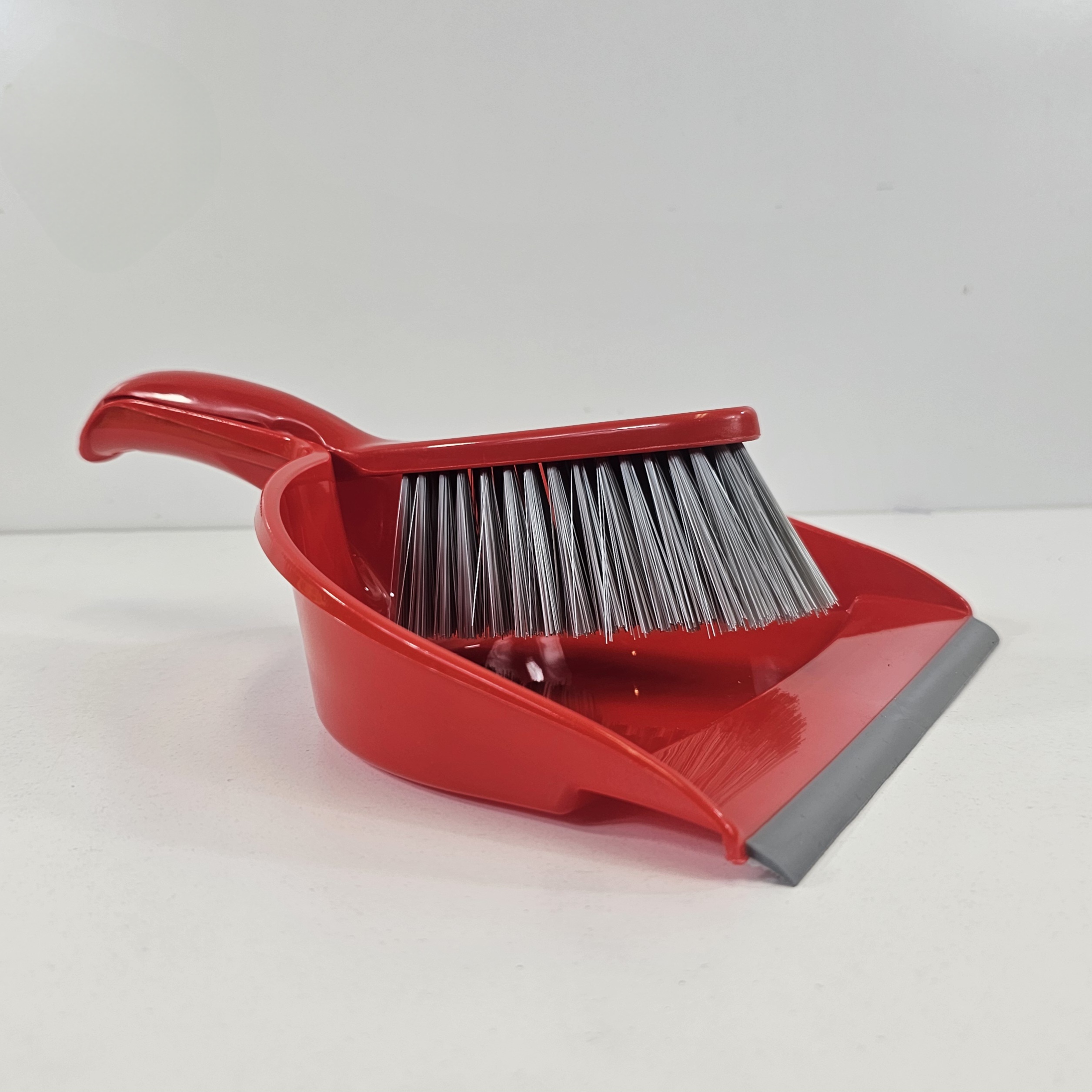 fS01f3vS9nNyeL1Ix8sgYKdXd6vVhFhg84vk4Av1 YW20-01 - 1606 sets of sweep two-color - Dustgo Set Brush Set with Dustpan - Image 1