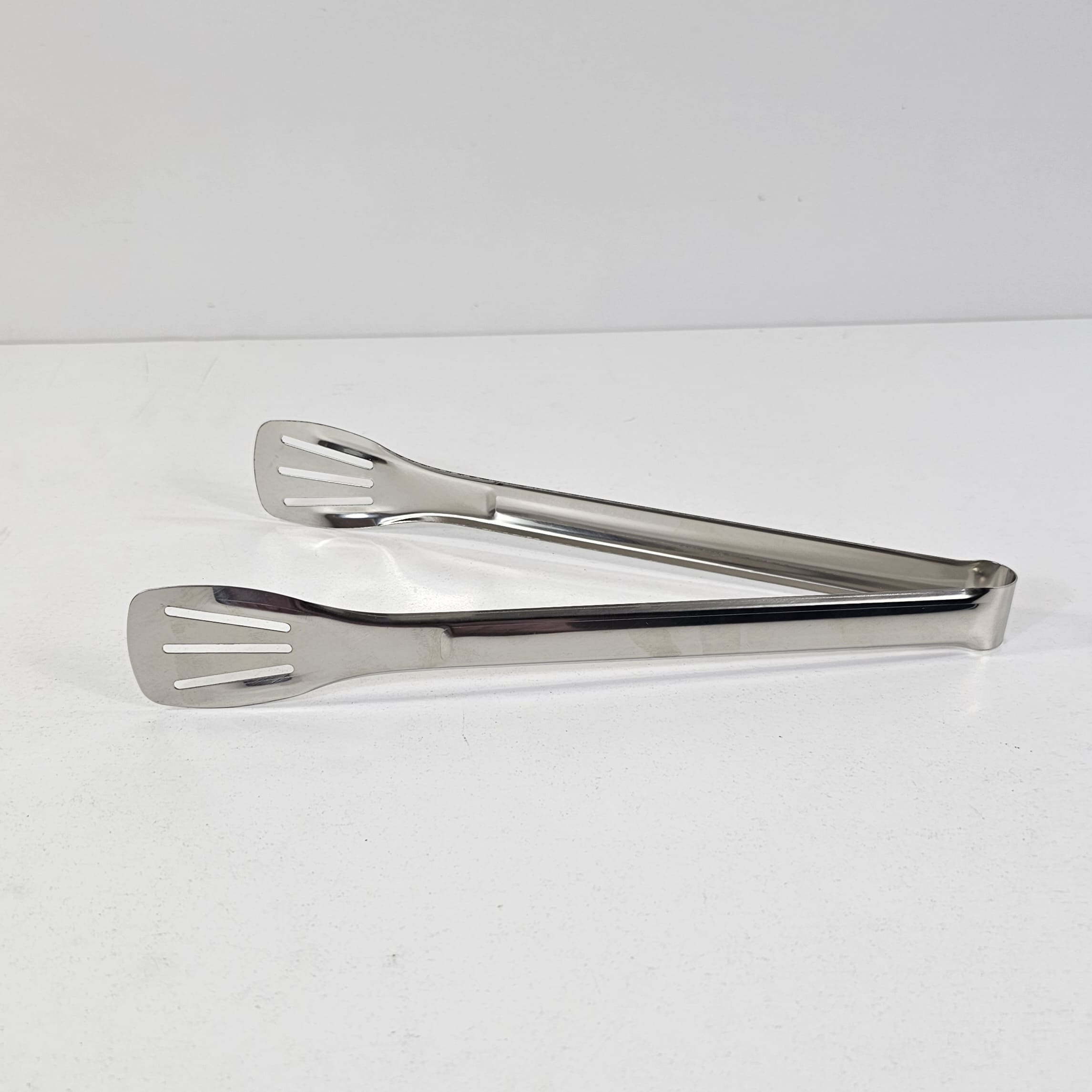 pp16 (1) YW05-30 - HL-0788 Cooking Tongs Barbecue Tong Multifunctional Stainless Steel Food Clip Kitchen Tool Bread Clamp - Image 1